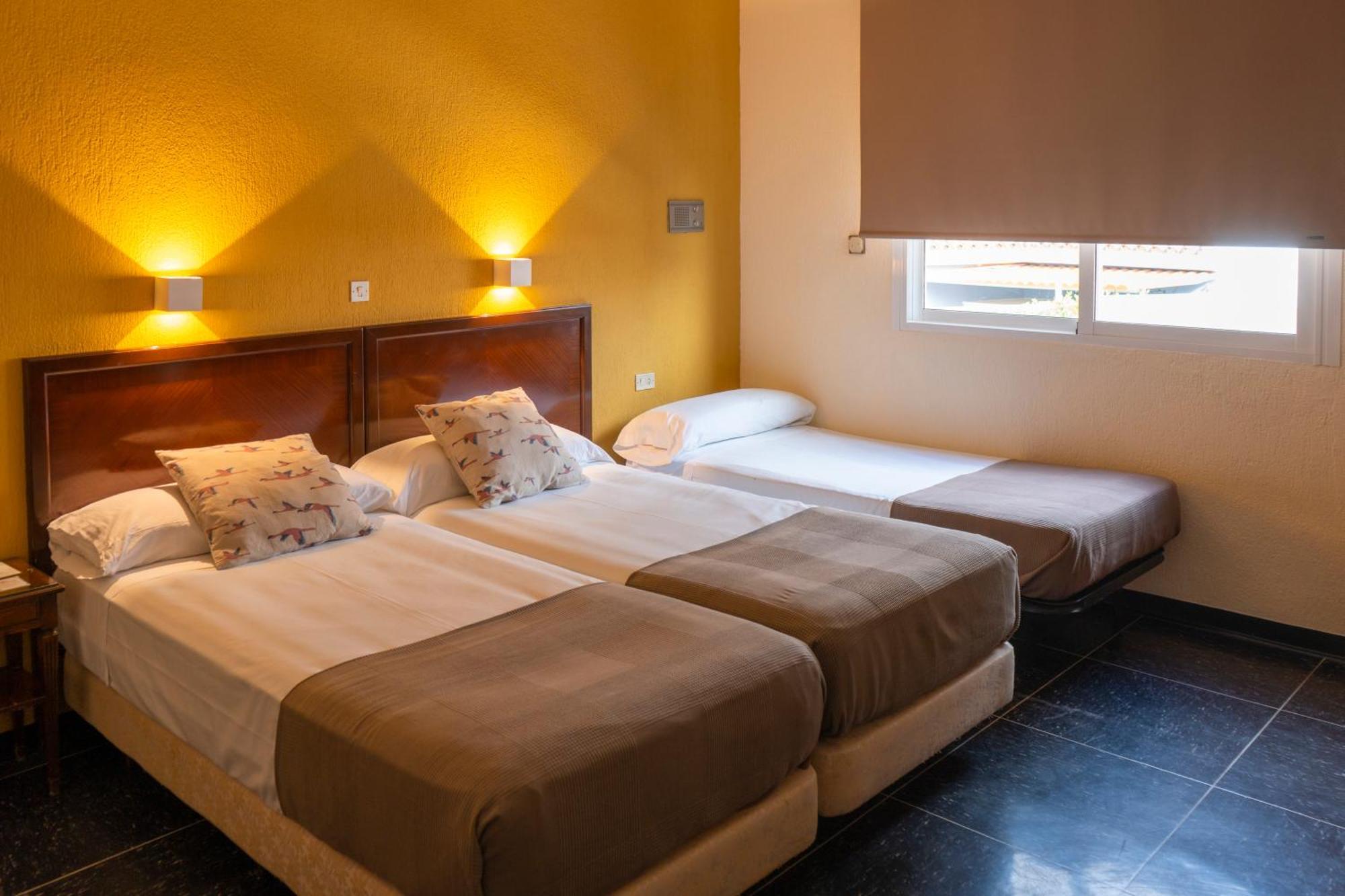 Standard Triple Room,1547175088:JPEG