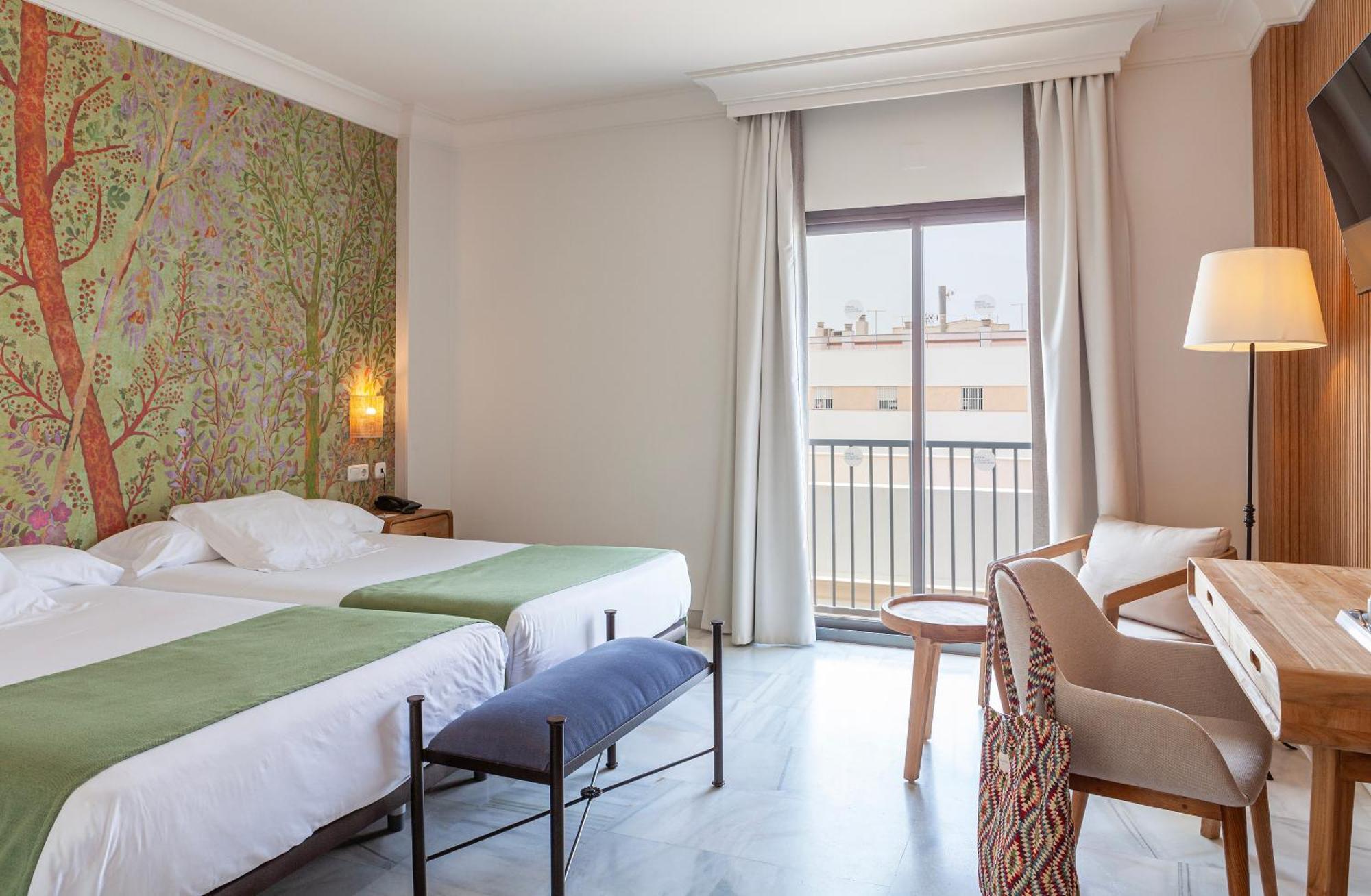 Twin Room,1706778934:JPEG