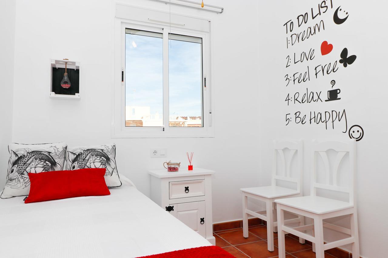 Two-Bedroom Apartment,519826200:JPEG